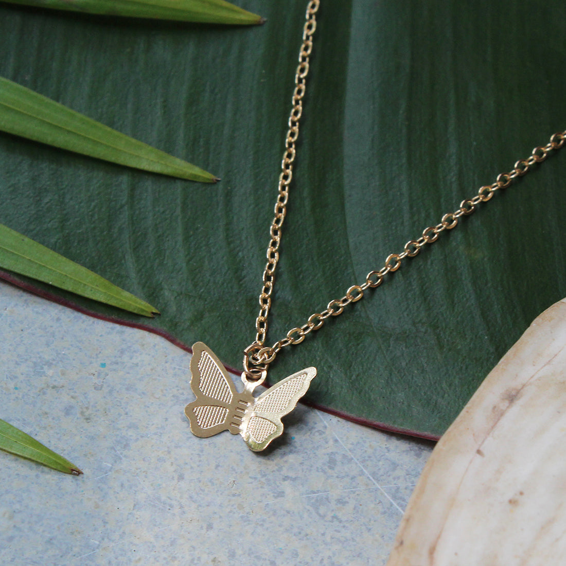 MINI BUTTERFLY PENDANT GOLD-TONED DAINTY NECKLACE