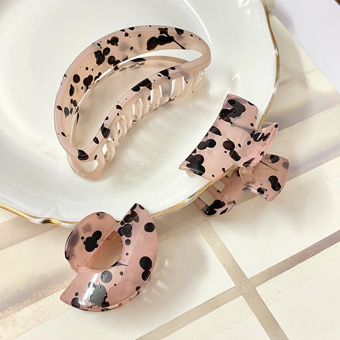 Set of 3 Pink Tortoise Shell Semi-Circle, Rectangular & Oversized Banana Claw Clips