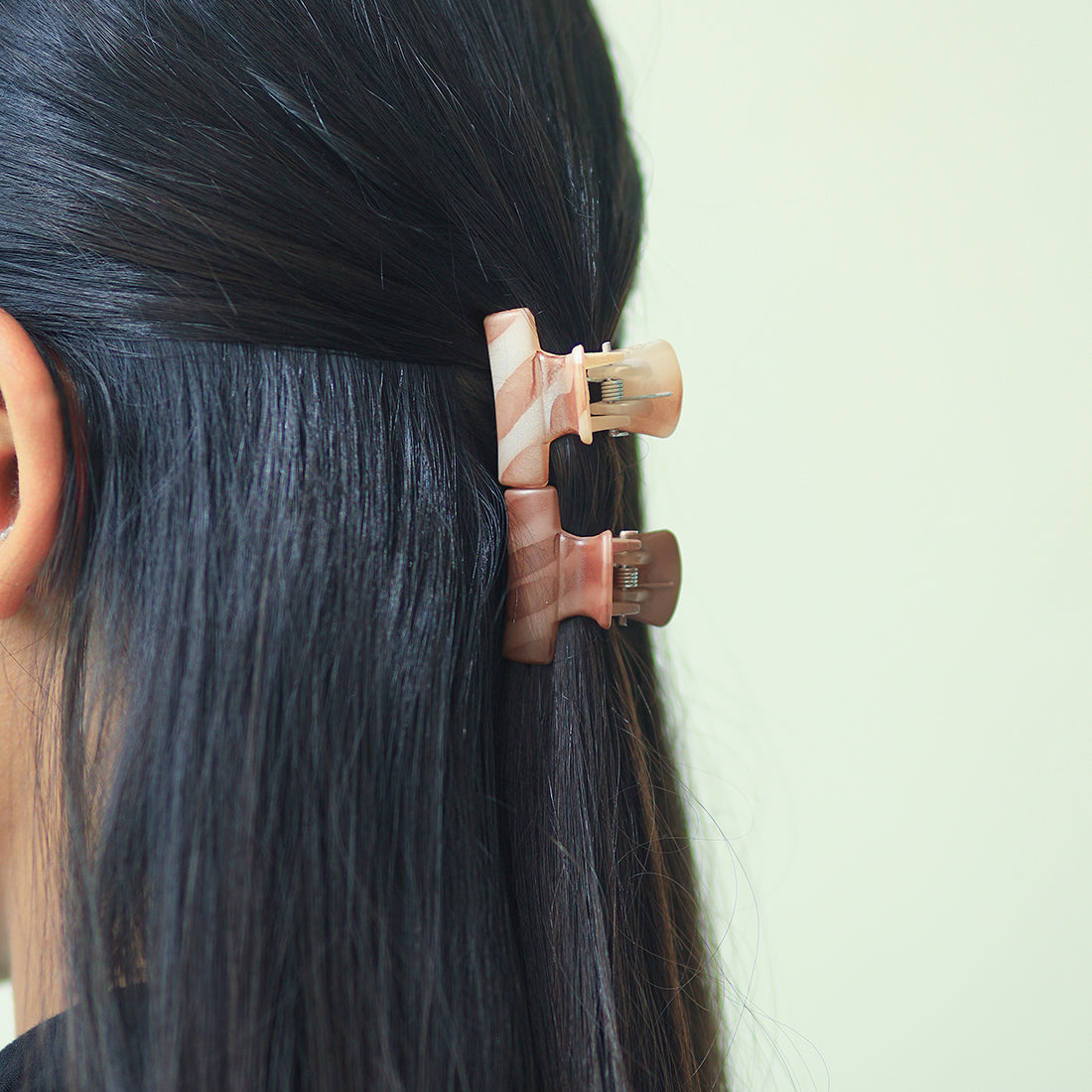 Elegant Eight-Piece Hair Clutch Set 3 Oval & 5 Rectangular Sophistication