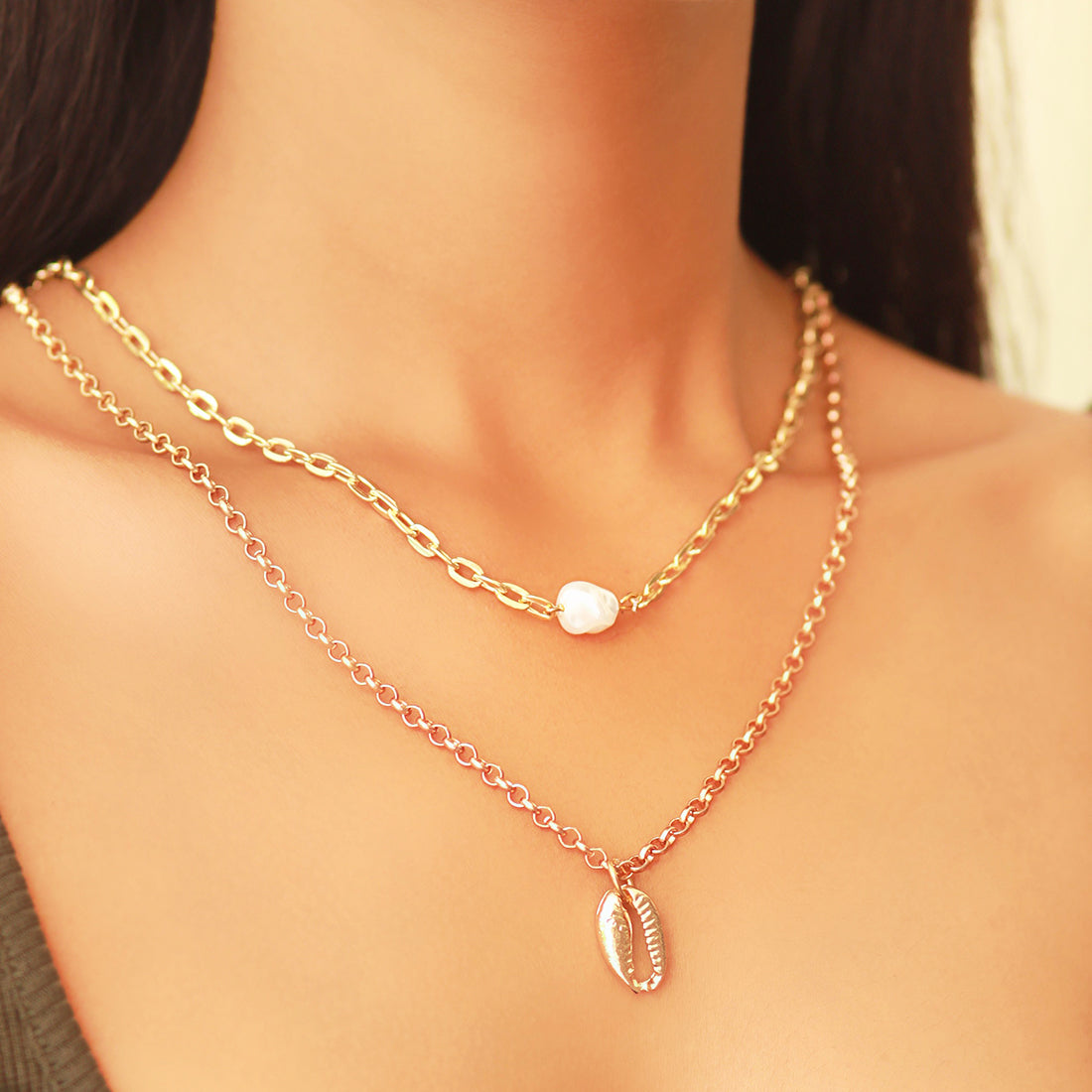 Pearl & Shell Pendants Chain Link Gold-Toned Necklace