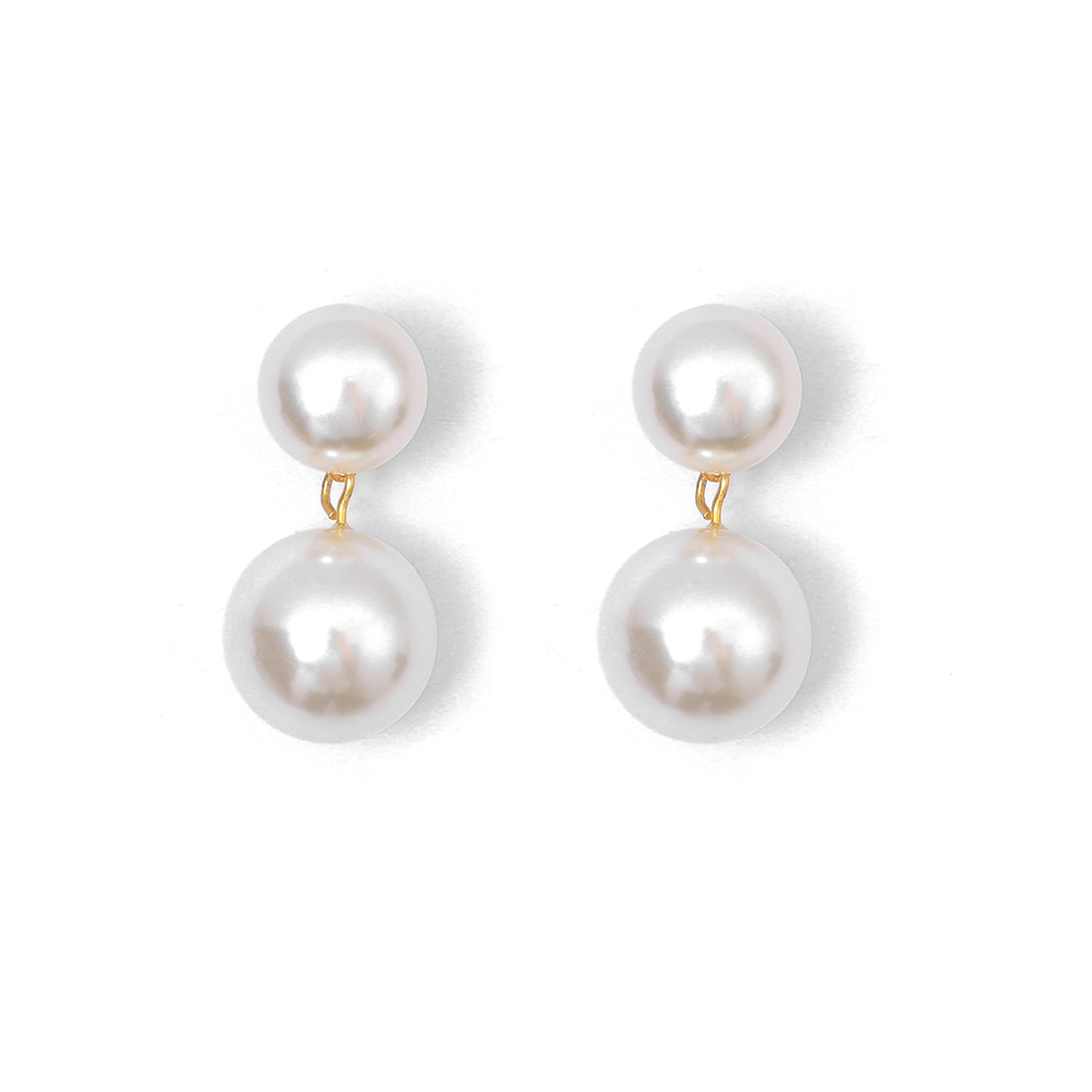 Elegant Pearl Drop Earrings In Gold