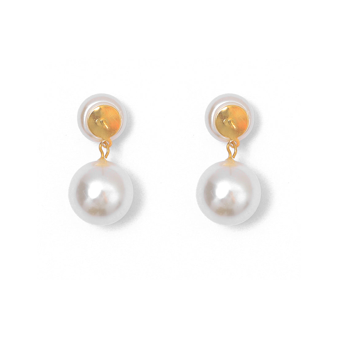 Elegant Pearl Drop Earrings In Gold
