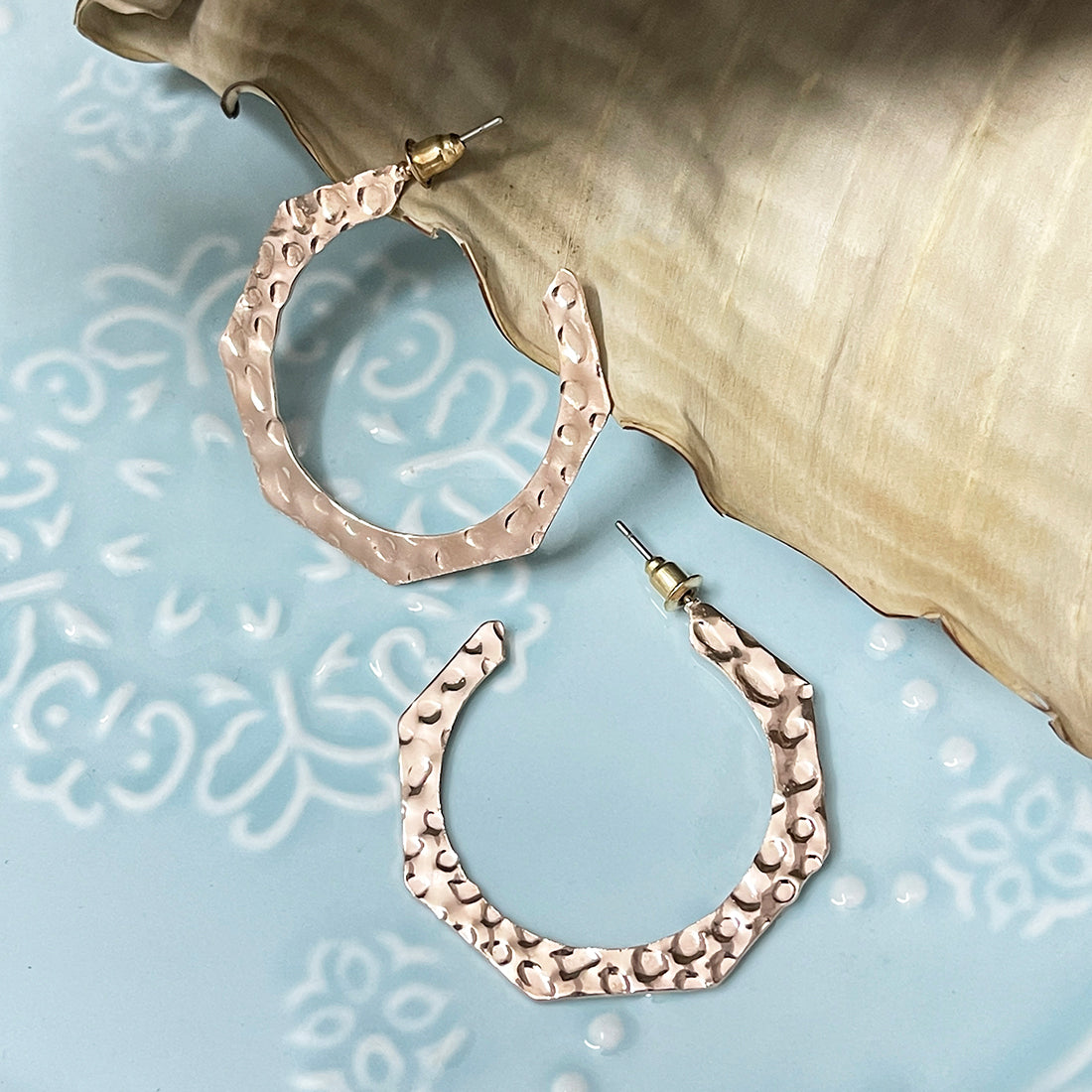 Contemporary Rose Gold-Toned Textured Hammered Geometric Open-Hoop Earrings