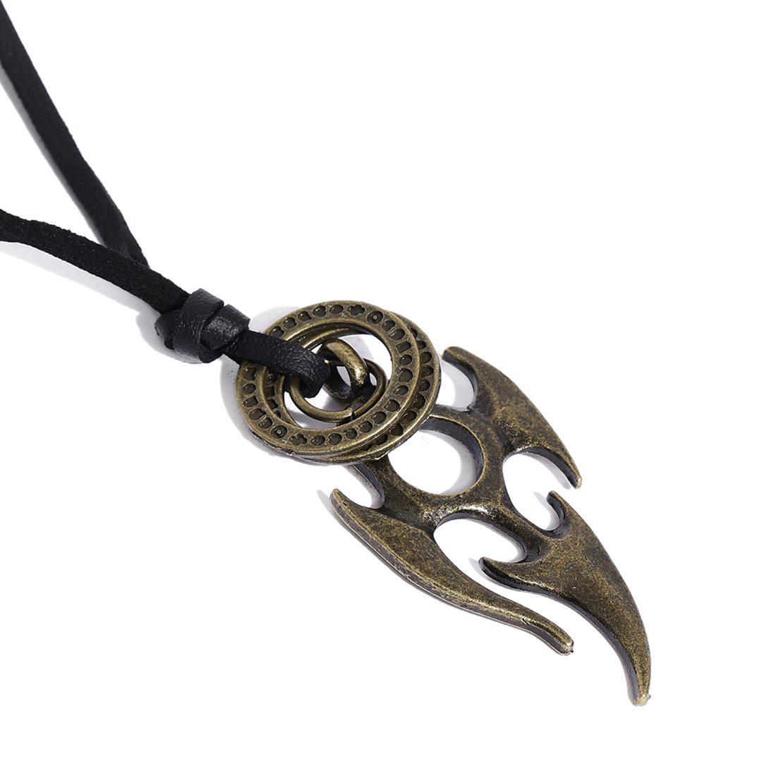 METALLIC PENDANT NECKLACE