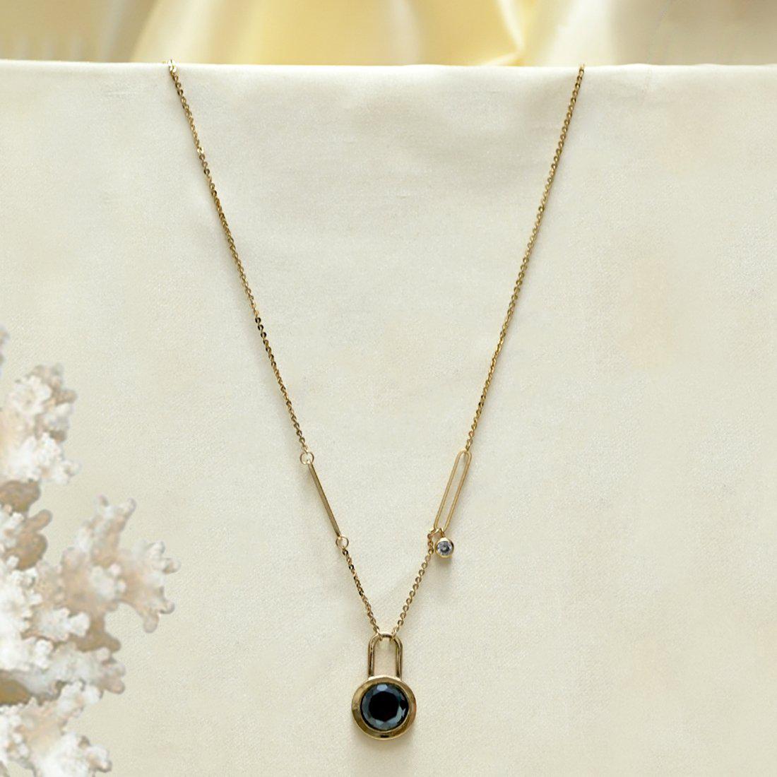 STATEMENT ASYMMETRIC LOCK PENDANT CHAIN NECKLACE
